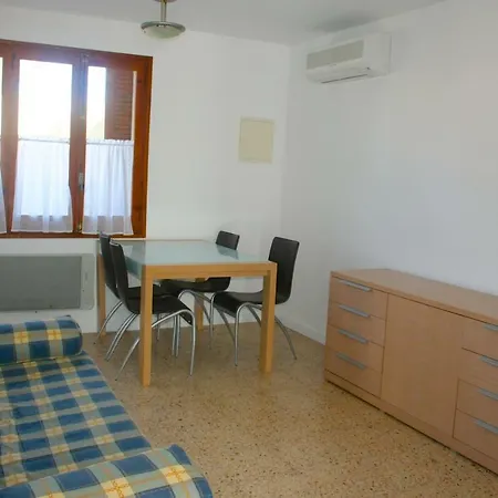 Maisonnette Petit Jardin Barbecue Tridente 2 Calafat